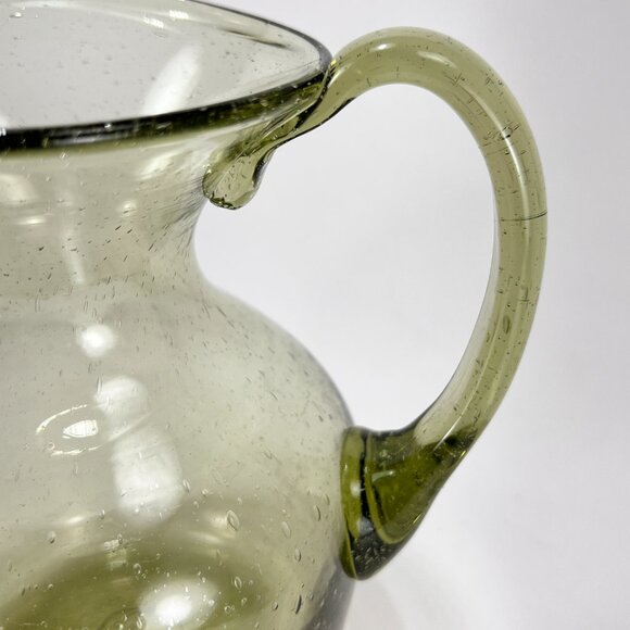 Jamestown Glasshouse VA Hand Blown Green Glass Pitcher Heart Spout USA 40oz - Picture 9 of 16